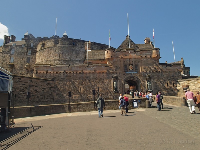 2014 Edinburgh 2014-07-09 104.JPG - 2014 Edinburgh Scotland and Newcastle England walks about towns.